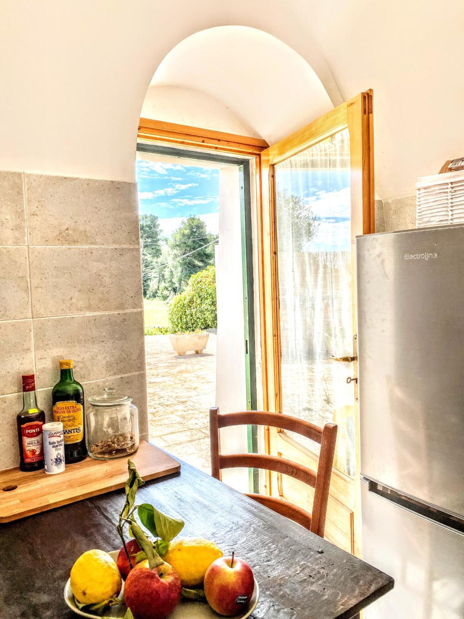 Trulli And Pool - I Cactus Villa Martina Franca Exterior photo